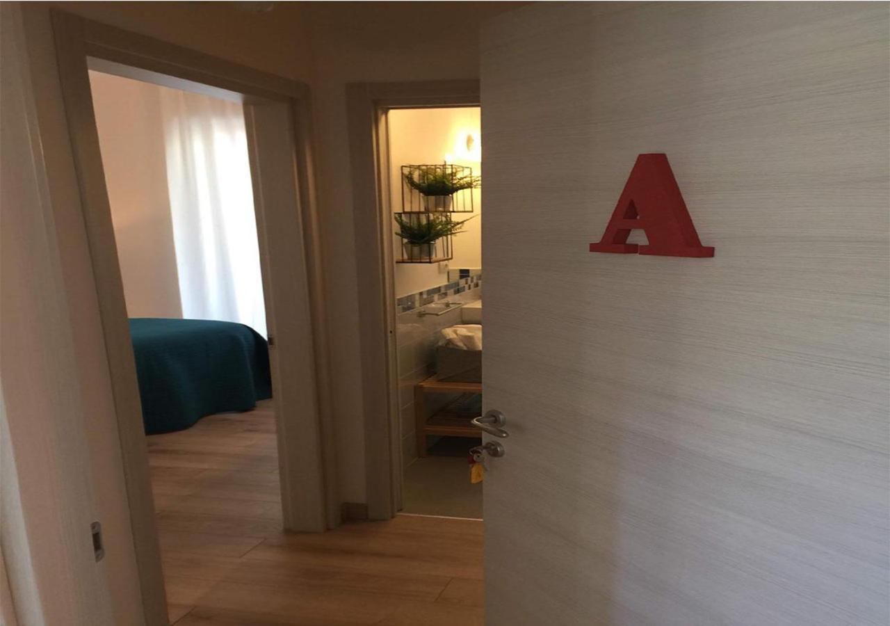 Adige Rooms Porta Vittoria Verona Bagian luar foto